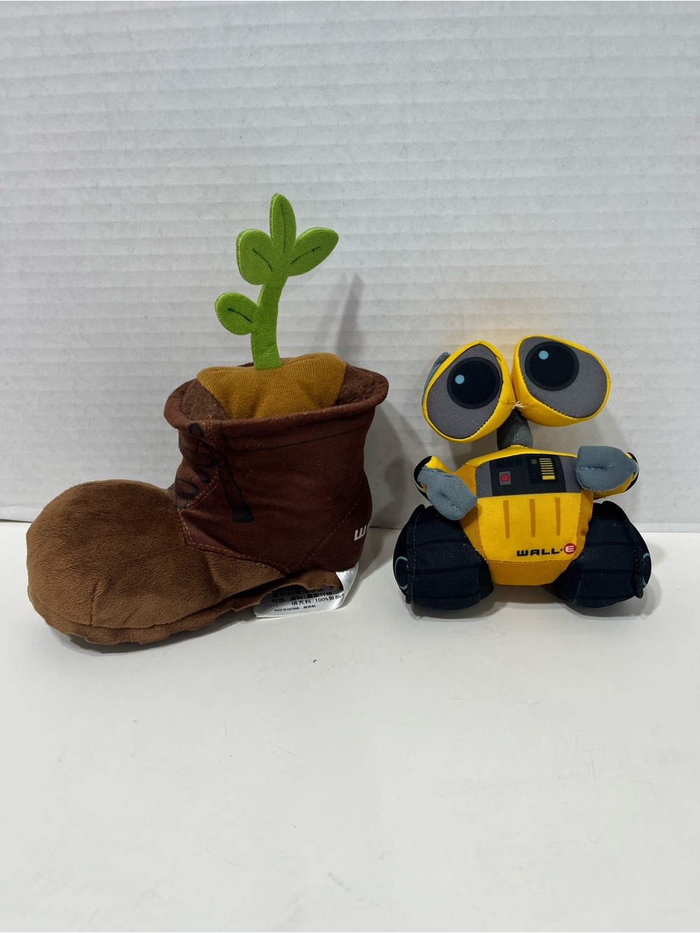 DISNEY plush Wall-e and boot with a plant stuffed animals toys